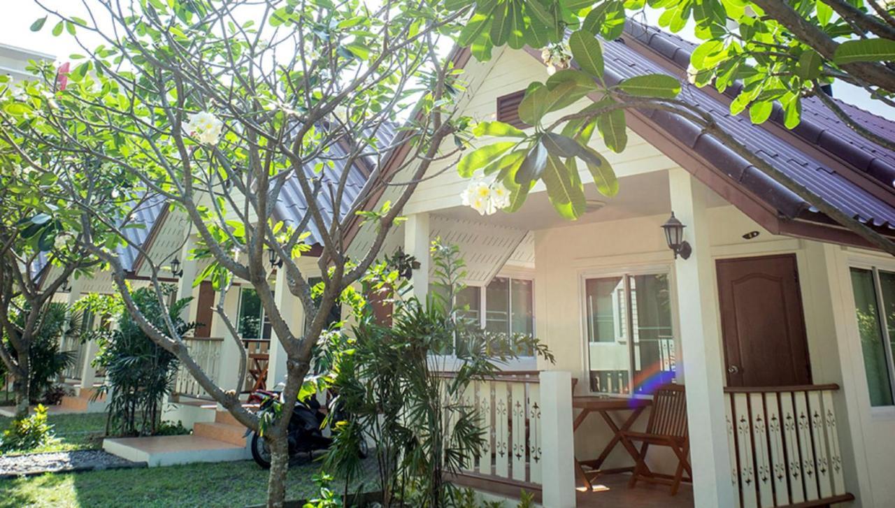 The Hermitage Pattaya Exterior photo